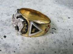 Men's 14K Gold Ring with Untested Stones - Size 10 - 12.1g
