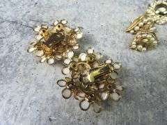 5 Pairs of Vintage Clip Earrings