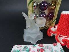 Lot of Vintage Christmas Décor