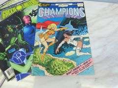 Mixed Lot of 8 Comic Books