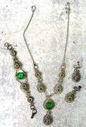 Stunning Antique Necklace, Bracelet & Screwback Earring Set