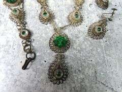Stunning Antique Necklace, Bracelet & Screwback Earring Set