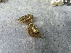 5 Pairs of Vintage Clip Earrings