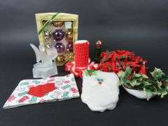 Lot of Vintage Christmas Décor