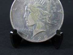 Circulated 1925 Peace Dollar Coin