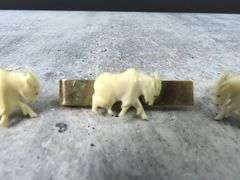 Unique Vintage Bull Tie Clip & Cufflink Set