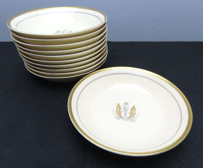 Lot of 11 Syracuse China "Governor Clinton" Berry Bowls