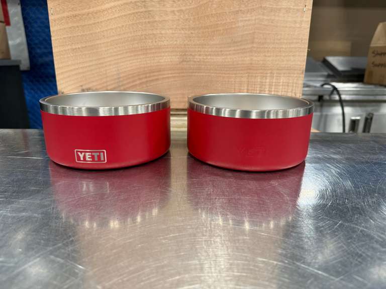 (2) YETI RAMBLER 32 OZ DOG BOWLS - RED