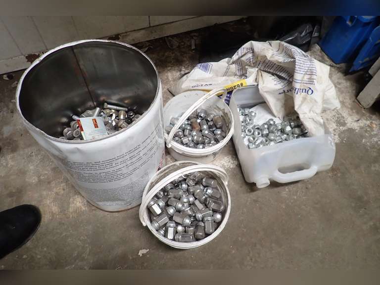 Lot of Asst. Lug Nuts.