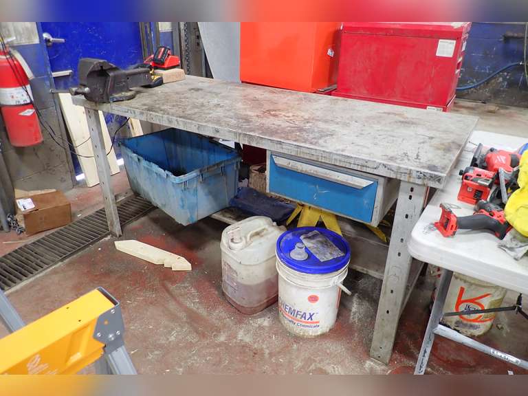 6'x30" Shop Bench w/Record 5" Vice.