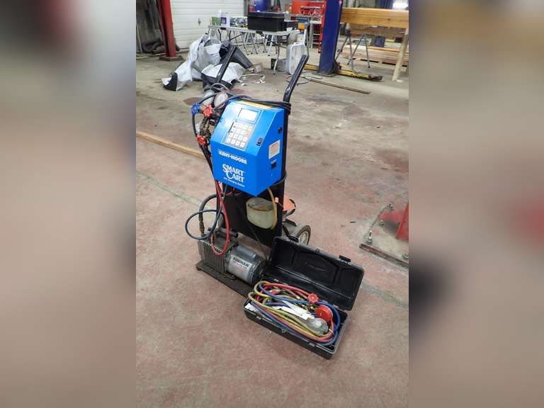 Kent-Moore 10287 Smart Cart A/C Charging Station w/Asst. Tools. SN 5016.
