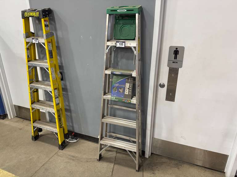 Werner 6 Foot Aluminum Step Ladder