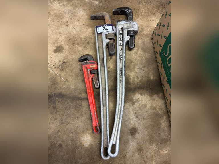Lot of (1) 36” Aluminum Pipe Wrench and (1) Ridgid 18” Pipe Wrench
