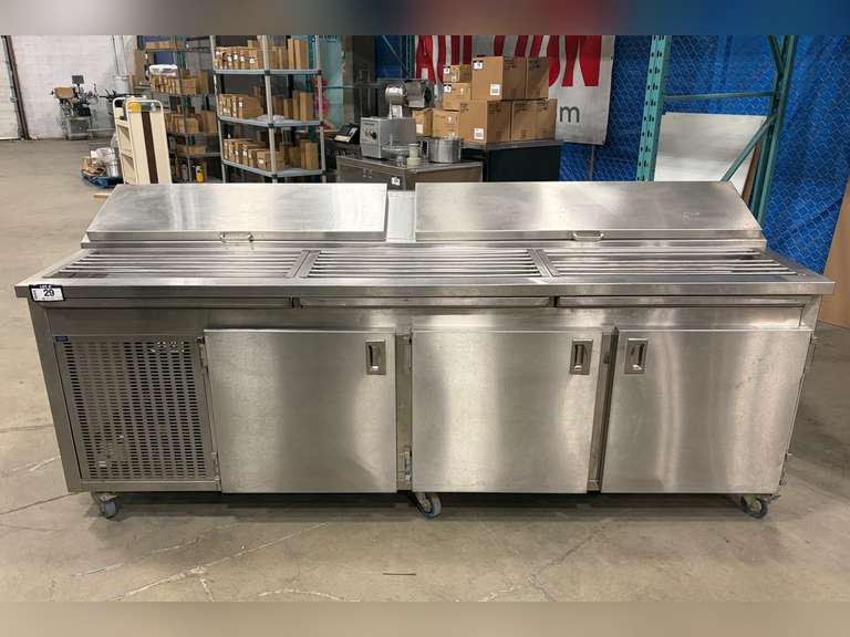 99" STAINLESS STEEL TRIPLE DOOR REFRIGERATED PIZZA PREP TABLE