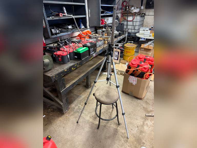 Dew-Point Detector and Vista Ranger Tripod