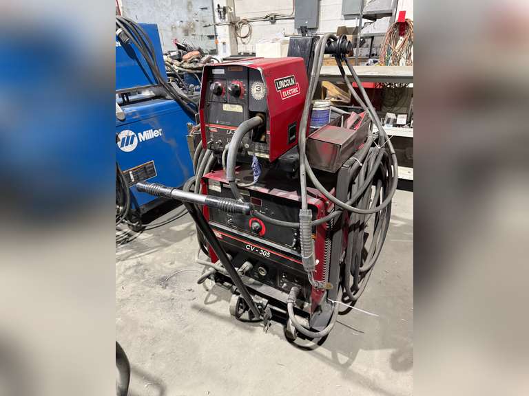 Lincoln Electric CV-305 Welder w/ Lincoln Electric LF-72 Wire Feed, Cart, Torch, Cables, Etc.