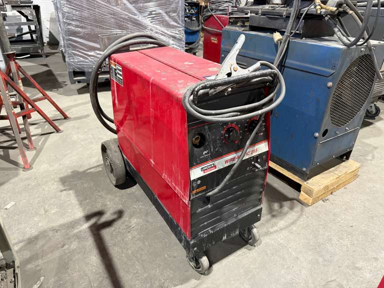 Lincoln Electric Wire-Matic 255 Welder