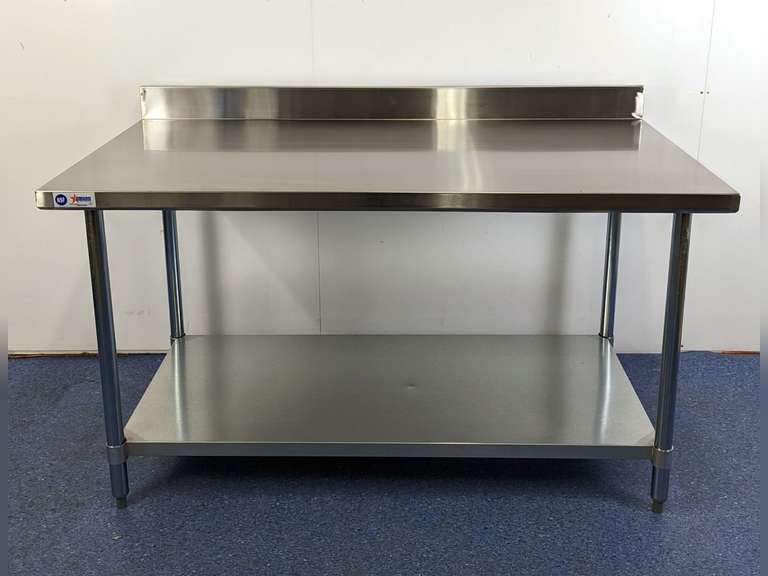 NEW 60" X 30" STAINLESS STEEL WORK TABLE WITH 4" BACKSPLASH, OMCAN 22089