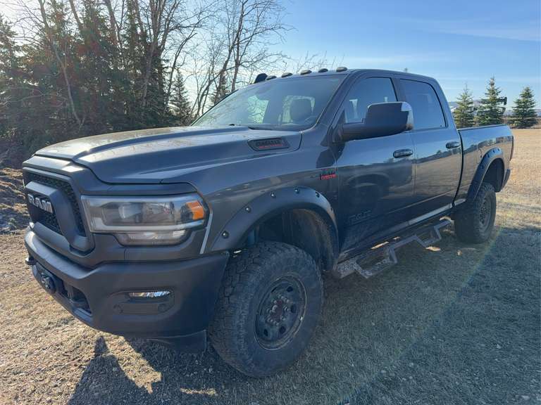 2022 RAM  2500  Power Wagon  4x4  Crew Cab  Pickup Truck  3C6TR5EJ4NG220513