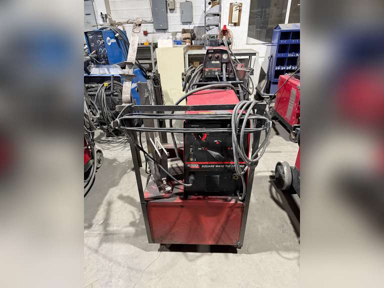 Lincoln Electric Square Wave TIG 175 Pro w/ Cart, Etc.