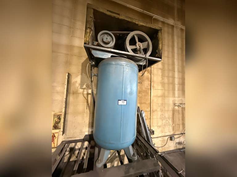 Vertical Air Compressor