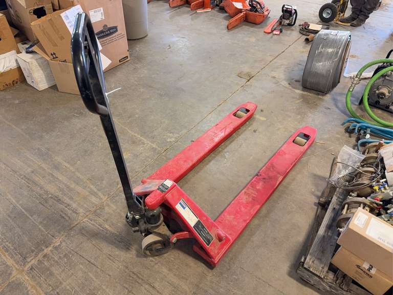 Westward PT2748E Hydraulic Hand Pallet Truck **Cannot be removed until Friday May 29th to assist wit