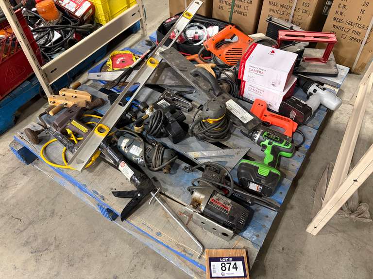 Pallet of Assorted Power Tools and Hand Tools - GD Auctions and Appraisals