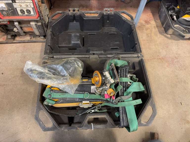 MSA 401 Air Pack w/ Tank, Mask, Regulator, etc.