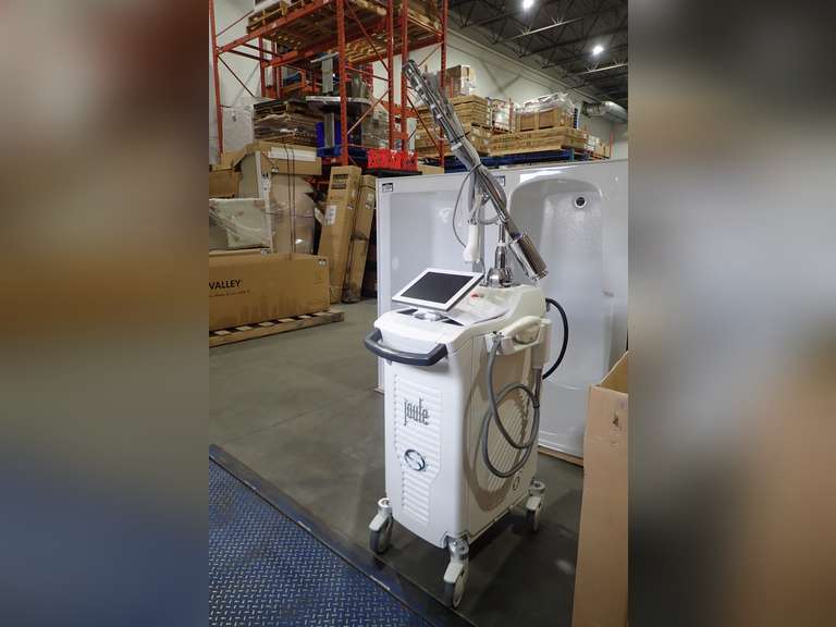 Sciton Joules Aesthetic Laser System w/Handpieces.