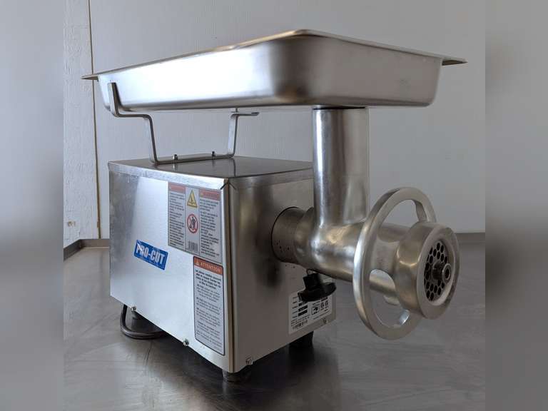 PRO-CUT KG-12-FS #12 MEAT GRINDER, 3/4 HP