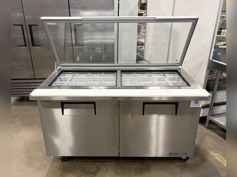 TRUE TSSU-60-24M-8-ST-HC 60" 2-DOOR SALAD/SANDWICH PREP TABLE WITH CUSTOM GLASS TOP