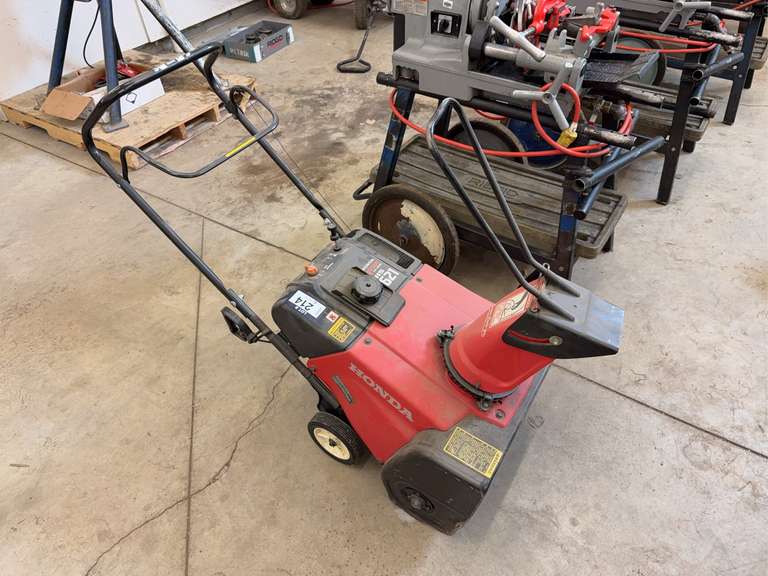 Honda HS621 4-Stroke Gasoline Snow Blower