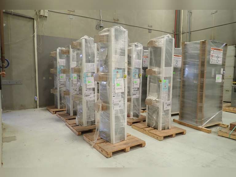 Lot of (8) Rockwell Automation Centerline 2100 Motor Control Centers.