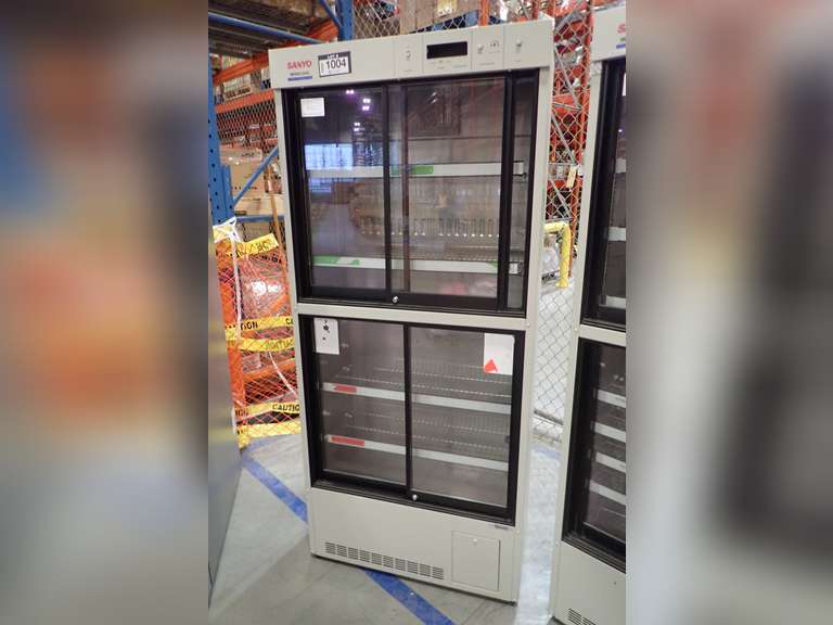 Sanyo Medicool MPR-311D(H) Pharmaceutical Refrigerator-NOTE: USED.
