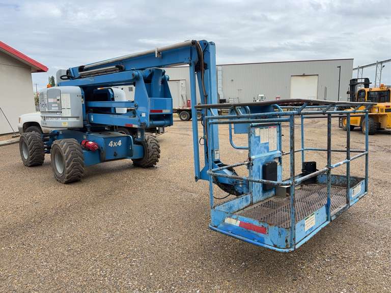 2004 Genie Z-60/34 550lb Capacity Boom Lift w/ 4,953hrs Showing