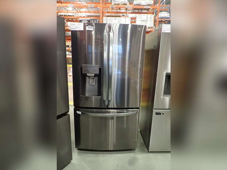 LG LFXC22526D French Door Black Stainless Top Refrigerator/Bottom Freezer- NOTE: PLEASE INSPECT.