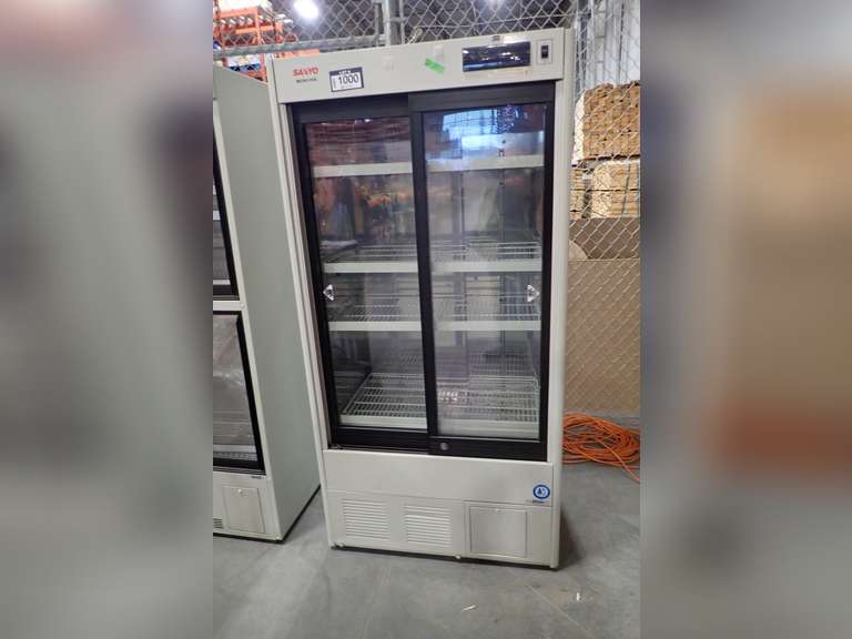 Sanyo Medicool MPR-513 Pharmaceutical Refrigerator-NOTE: USED.