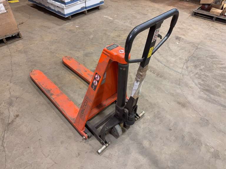 ECO Transpallet I.55 2,200lb. Capacity