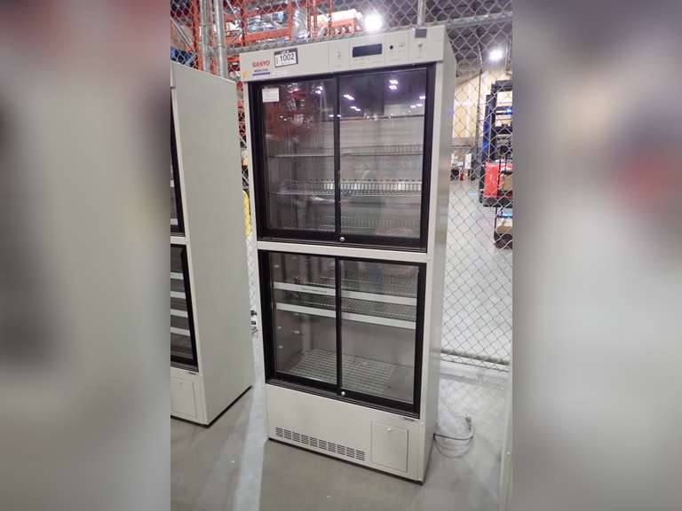 Sanyo Medicool MPR-311D(H) Pharmaceutical Refrigerator-NOTE: USED.