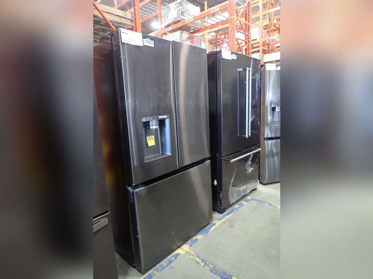 LG LRYXC2606D Counter Depth French Door Top Refrigerator/Bottom Freezer-  NOTE: PLEASE INSPECT.