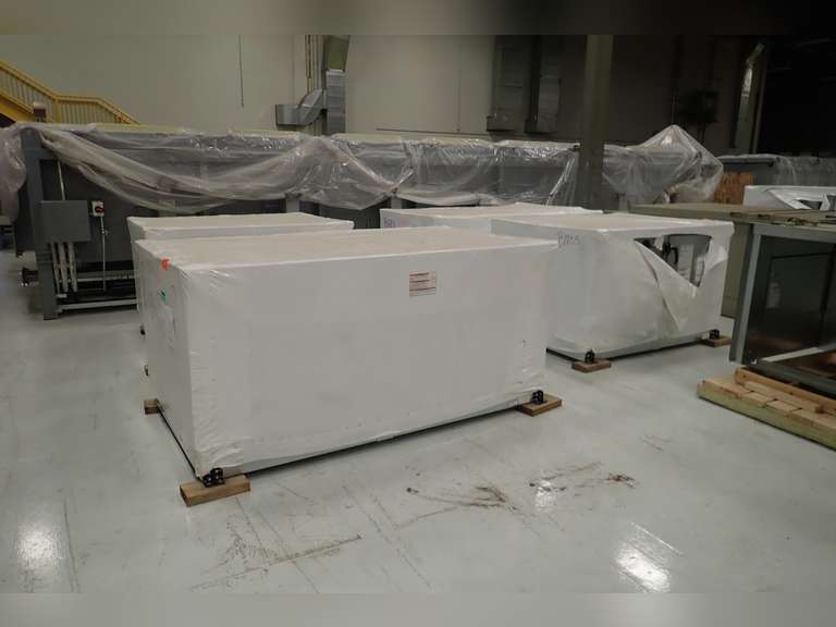 Trane AHU-3 4173 CFM Indoor Unit Size CSAA008 Performance Climate Changer Air Handler.