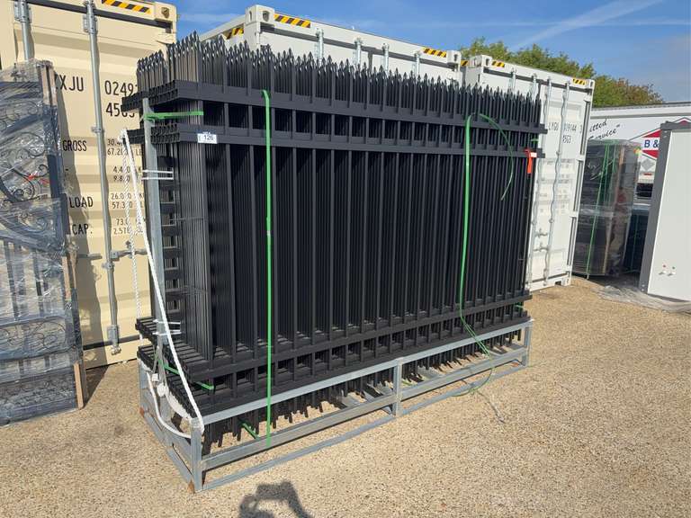 (30) Panels of CHERY Steel Site Fencing