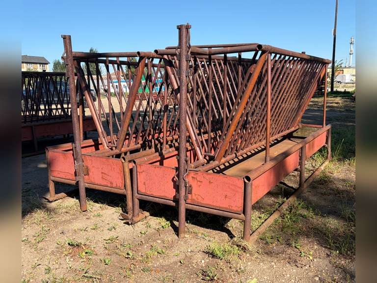 (2) 12' X 4' HEAVY-DUTY STEEL V-RACK LIVESTOCK FEEDERS