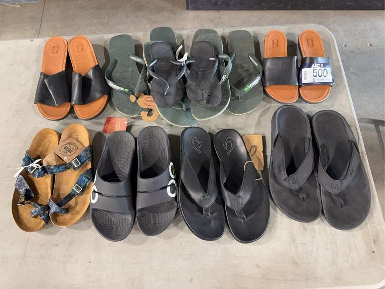 Lot of (10) Asst. Pairs of Sandals