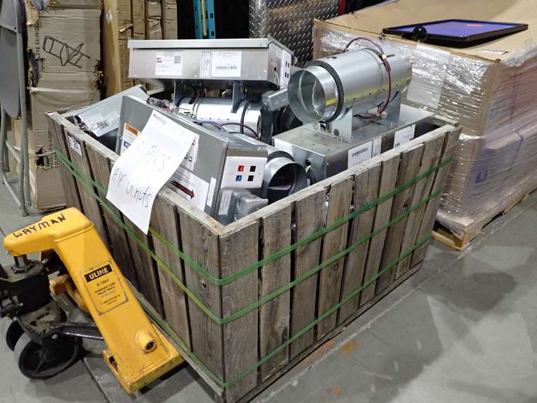 Lot of (10) Asst. Distech Controls Air Units.