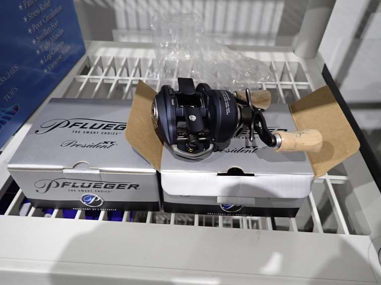 Lot of (2) P Flueger PRESXTLP Fishing Reels.