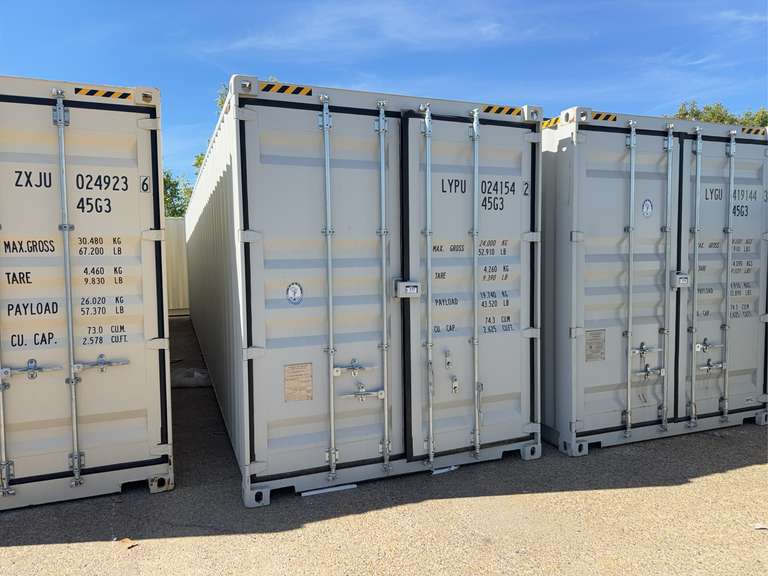 40’ 5-Door “Single-Trip” Seacan. SN: LYPU0241542