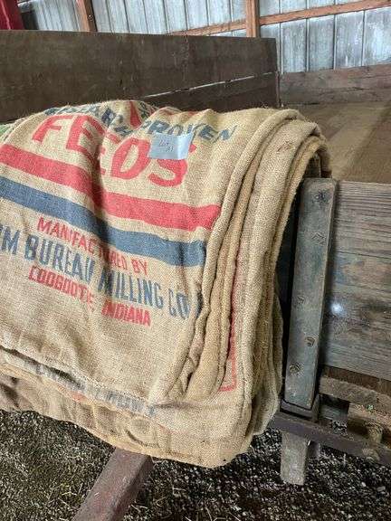 25 Burlap Sacks