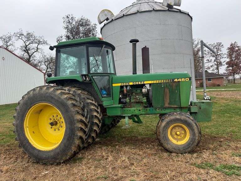 Reynolds Farm Machinery Auction 