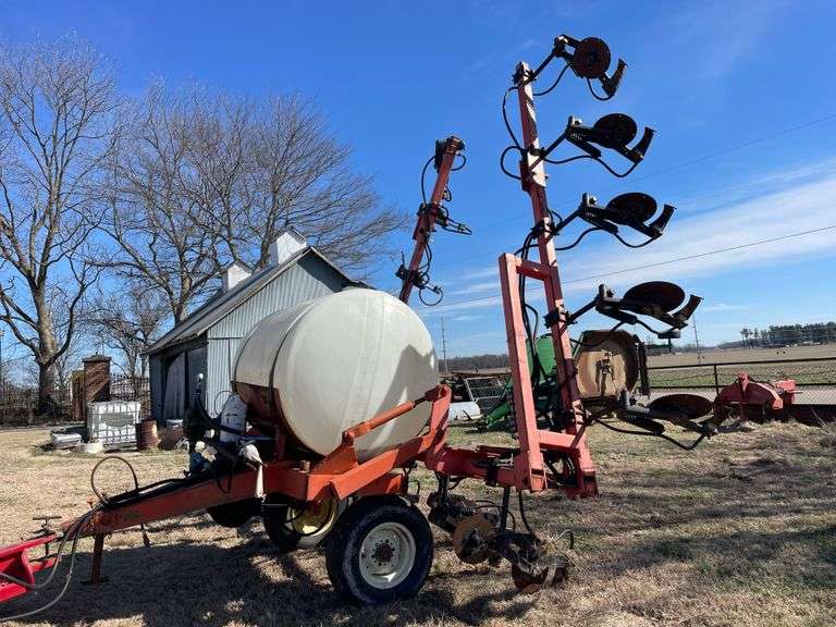 Shop Built 15 Knife Applicator